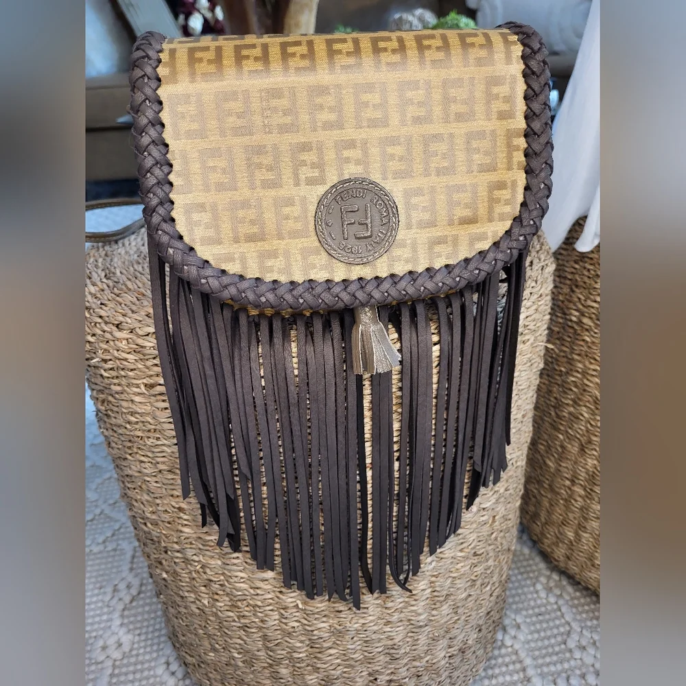 🔥SOLD🔥Authentic Fendi Boho Fringe Handbag louis vuitton boho bag - Picture 15 of 16